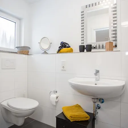 Naturtraum-aktivurlaub Mit Hund Direkt An Wanderwegen Und Im Gruenen * Winterberg